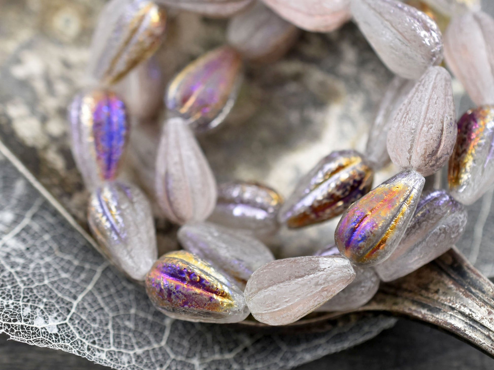 Czech Glass Beads - Melon Beads - Picasso Beads - Teardrop Beads -  Drop Beads - 10pcs - 13x8mm - (A682)