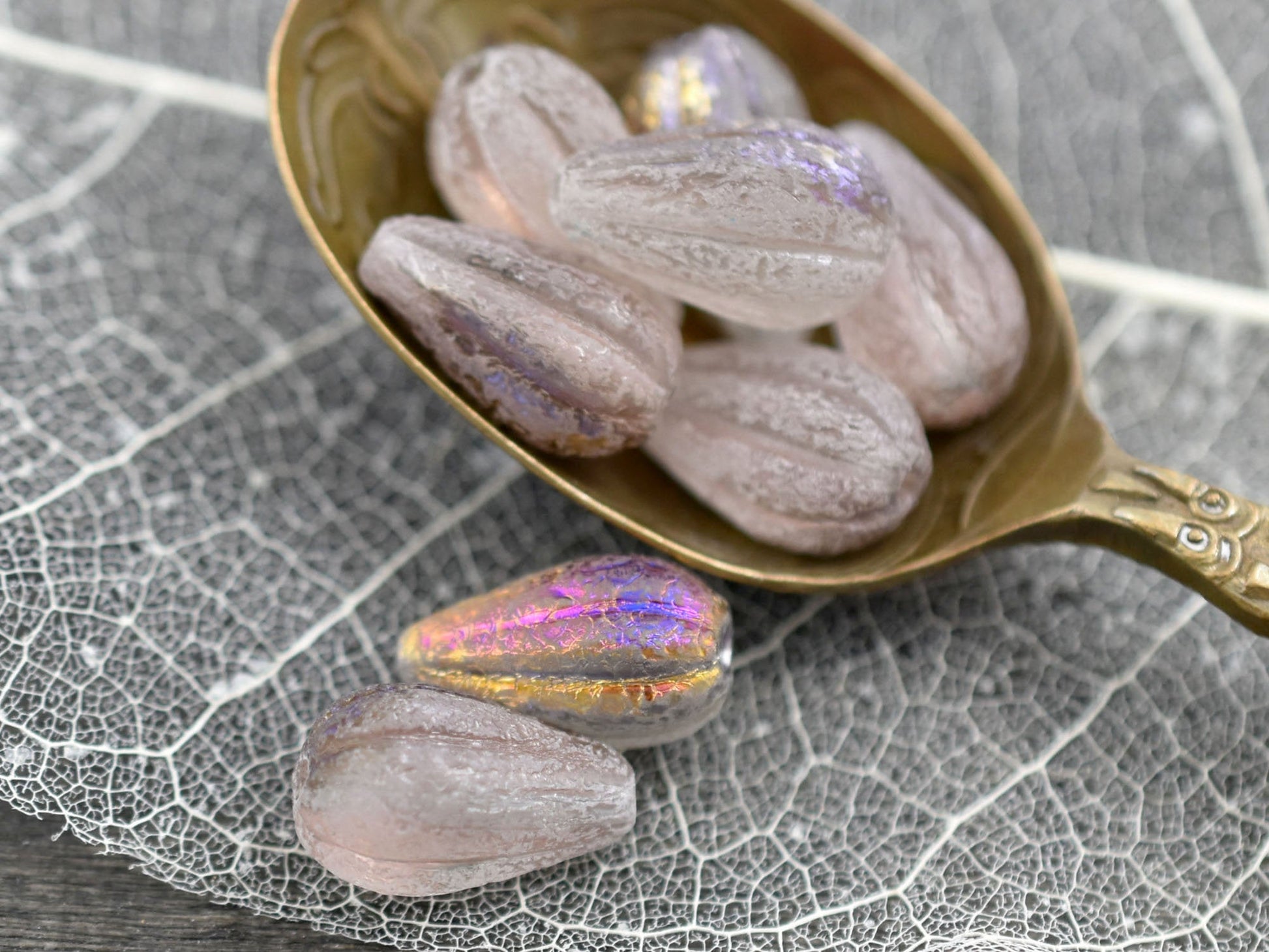 Czech Glass Beads - Melon Beads - Picasso Beads - Teardrop Beads -  Drop Beads - 10pcs - 13x8mm - (A682)