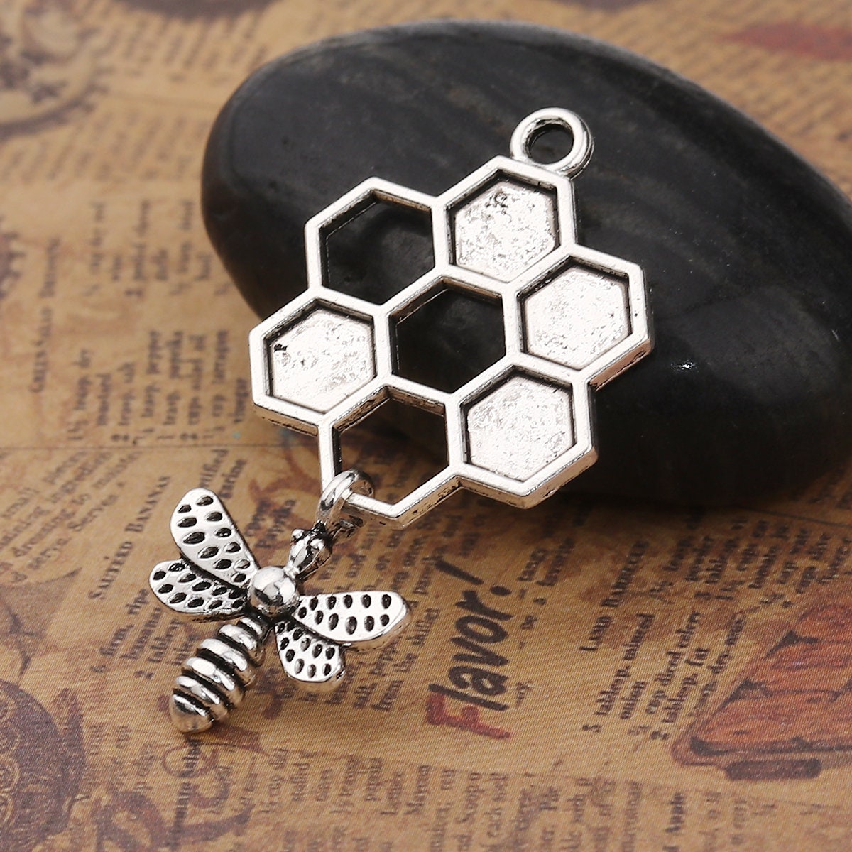 *5* 46x24mm Antique Silver Bee Honeycomb Charms