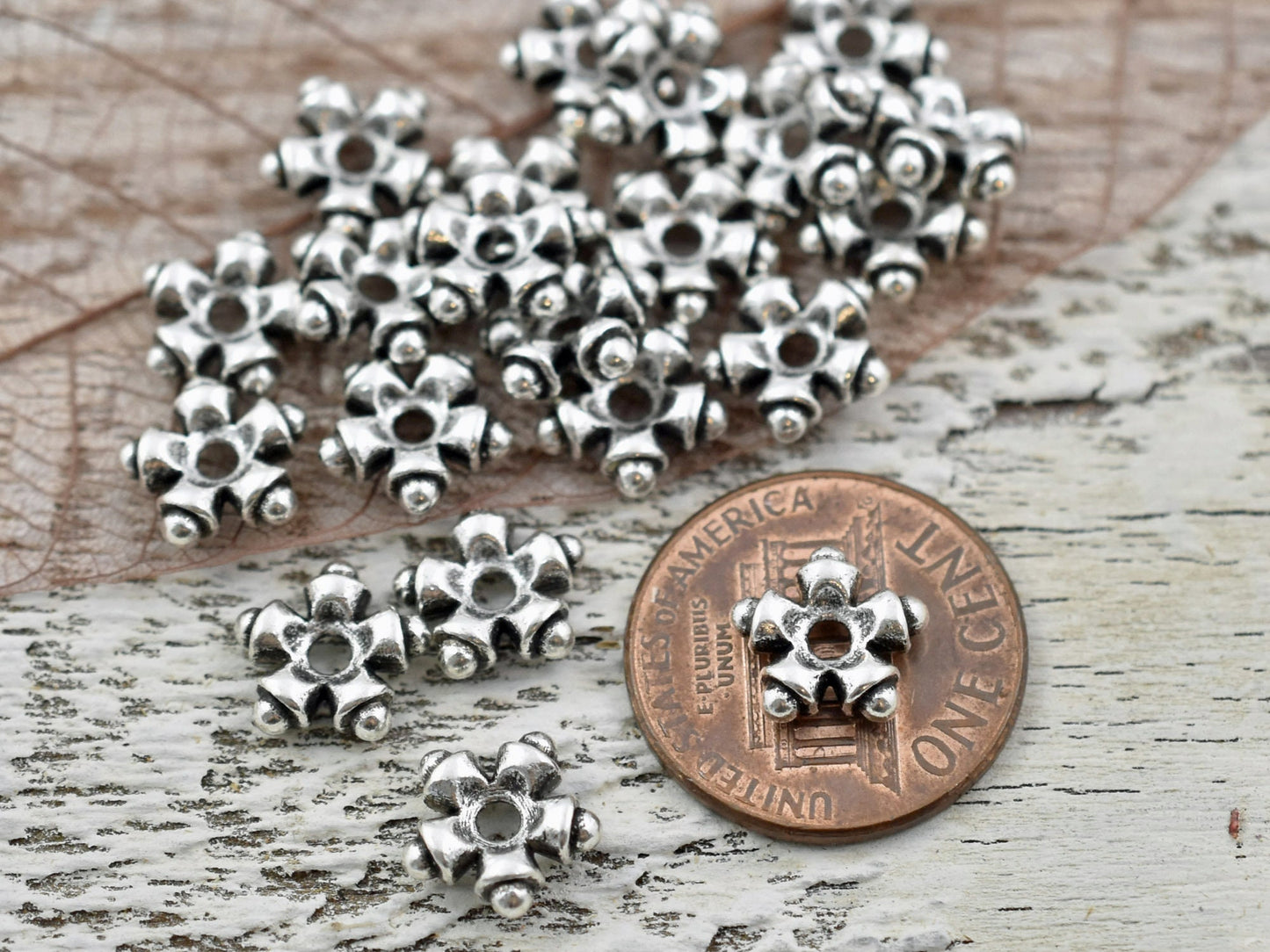 *100* 9mm Antique Silver Star Spacer Beads