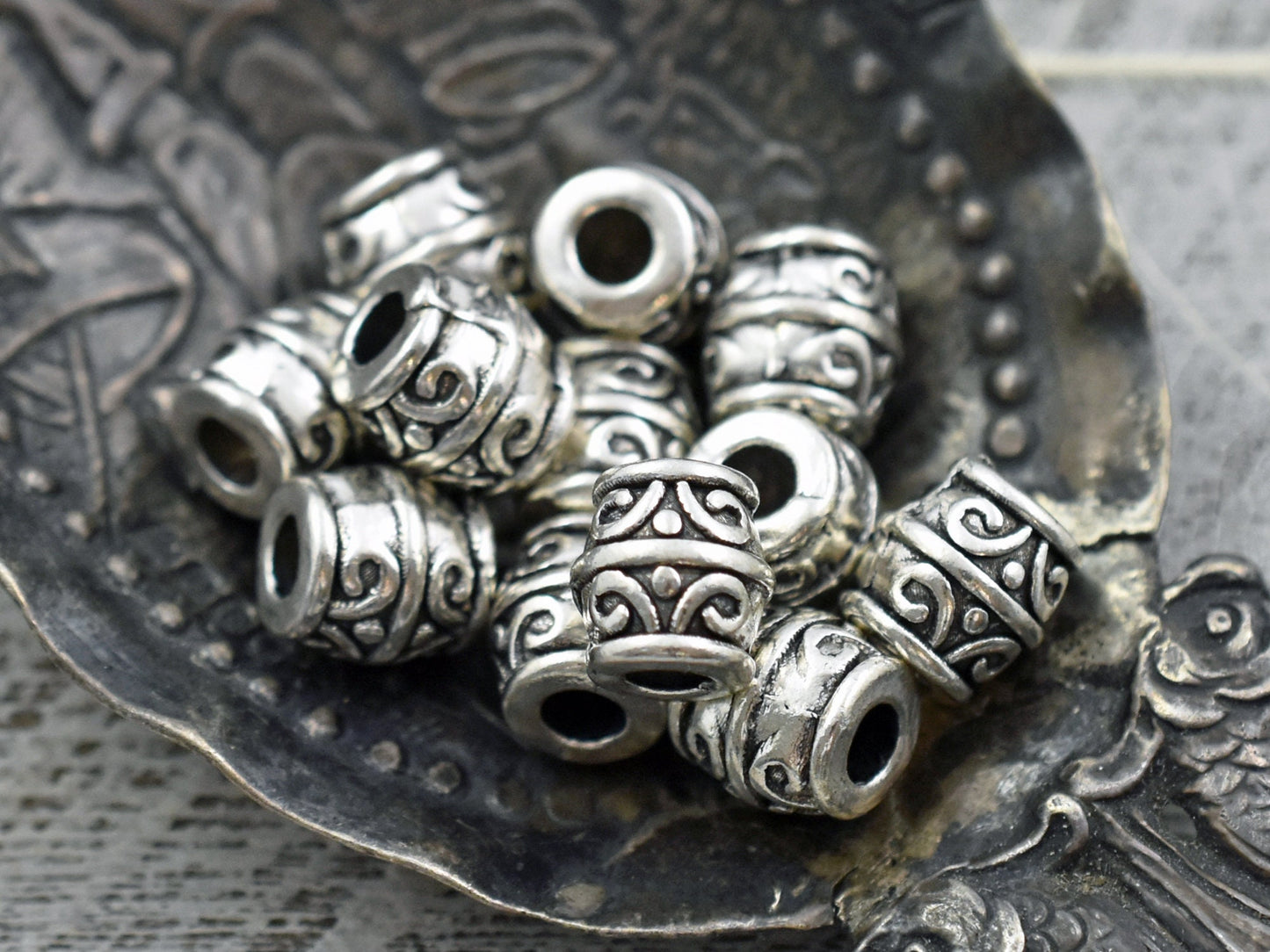 *50* 8mm Antique Silver Large Hole Barrel Beads