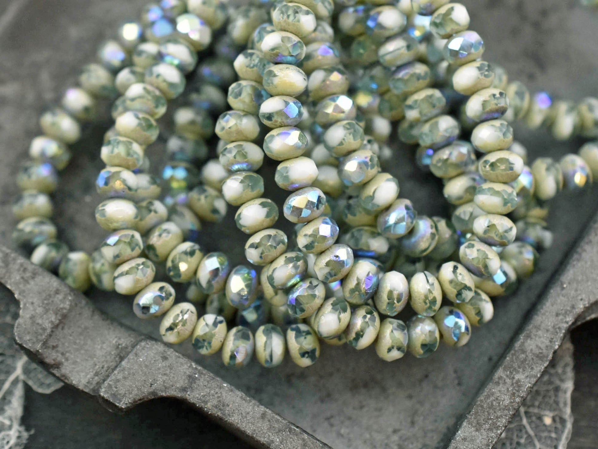 Czech Glass Beads - Picasso Beads - Rondelle Beads - Baby Rondelles - Fire Polished Beads - 3x5mm - 30pcs (767)