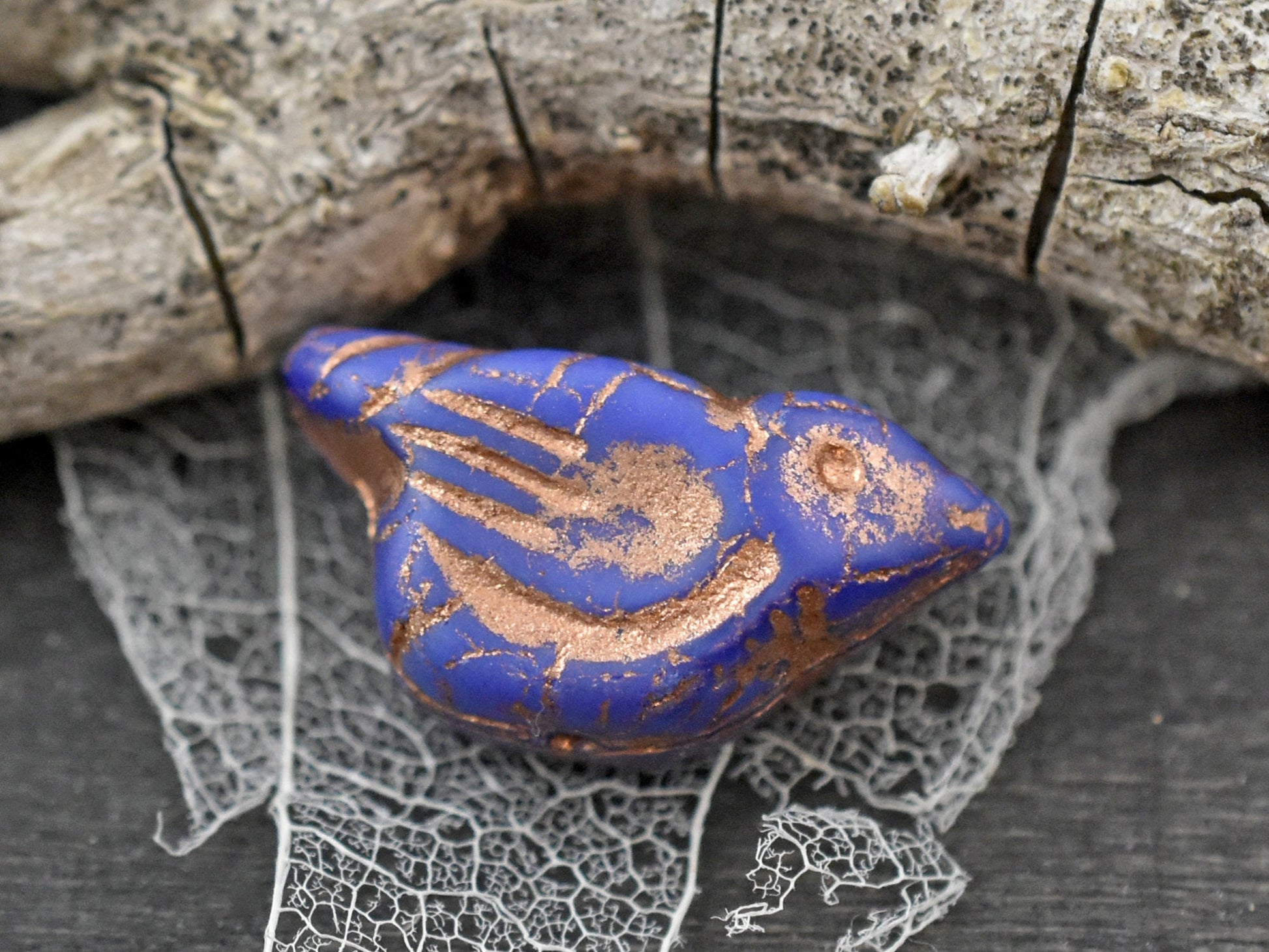 Czech Glass Beads - Bird Beads - Czech Glass Bird Beads - Picasso Beads - Animal Beads - 2pcs - 11x22mm (4510)