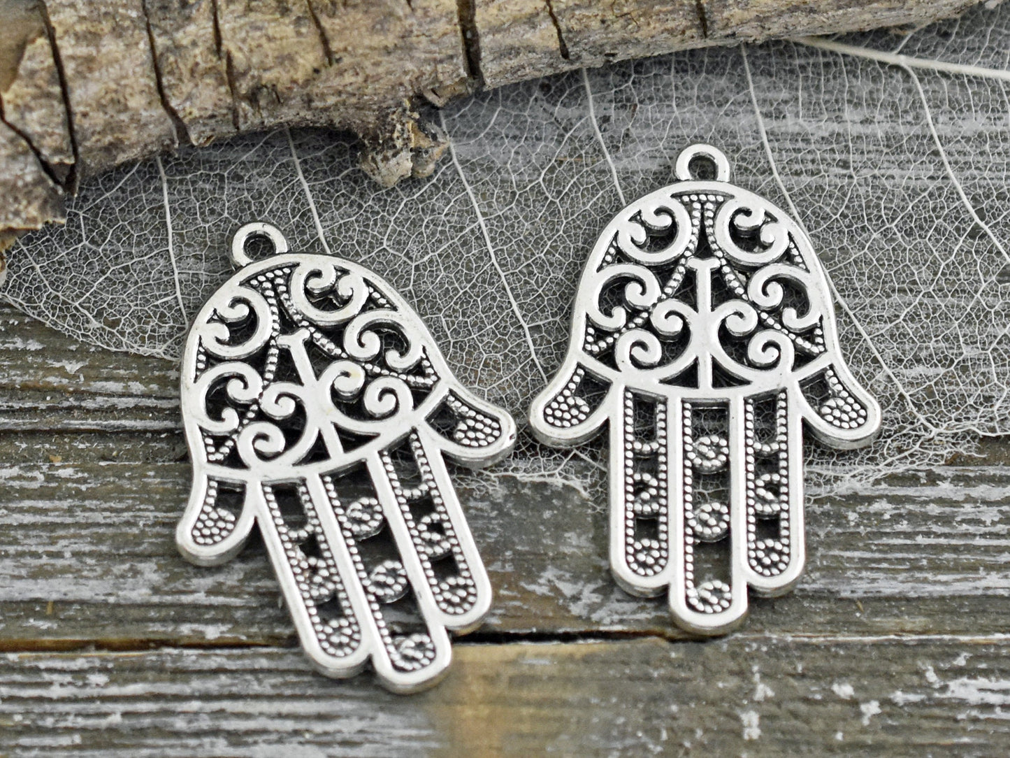 *2* 35x24mm Antique Silver Hamsa Hand Pendants