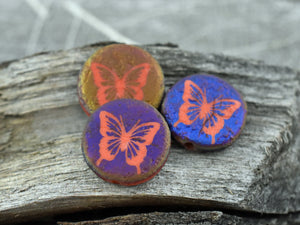 Czech Etched Beads - Czech Glass Beads - Laser Etched Beads - Butterfly Beads - Tattoo Beads - Animal Beads - 17mm - 4pcs - (3666)
