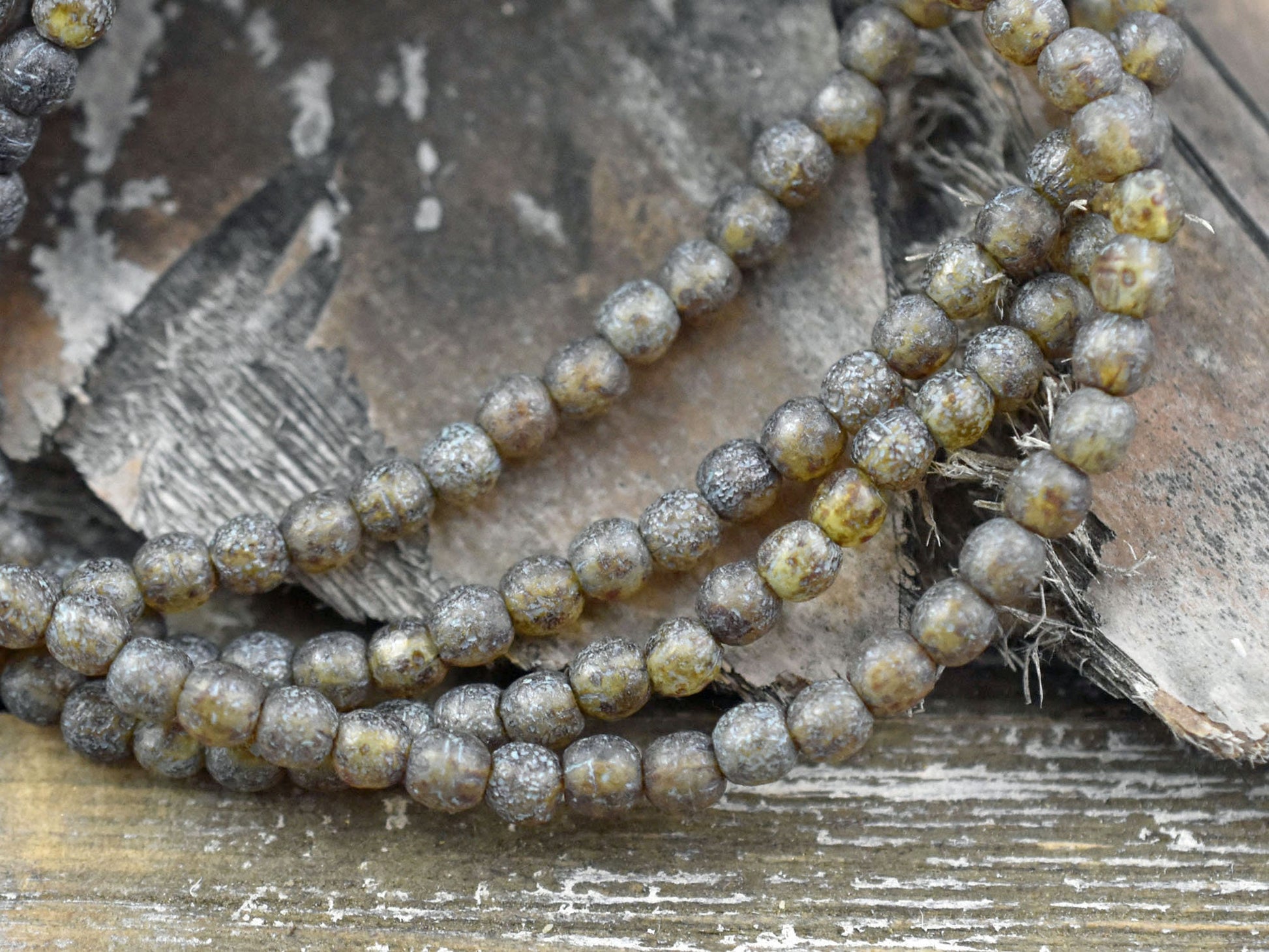 Picasso Beads - Czech Glass Beads - 4mm Beads - Round Beads - 4mm Druks - Druk Beads - 50pcs - (2990)