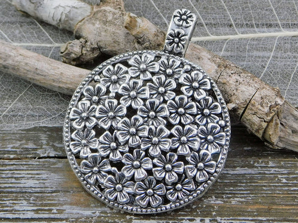 59x45mm Antique Silver Floral Medallion Pendant