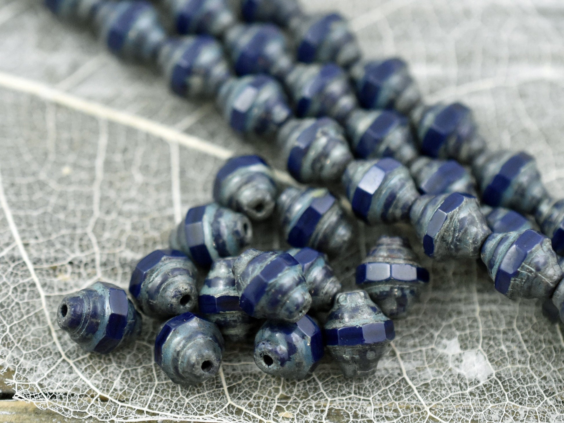 Czech Glass Beads - Picasso Beads - Turbine Beads - Navy Blue - Blue Beads - Cathedral Beads - 7x6mm - 15pcs (B915)