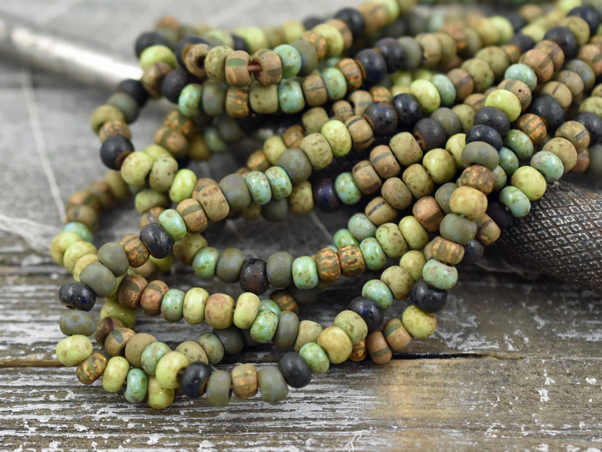 Picasso Seed Beads - Aged Picasso Beads - Czech Glass Beads - Size 6 Seed Beads - 5/0 - 9" Strand - (A49)