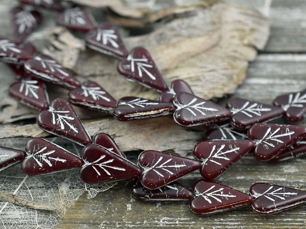 Heart Beads - Czech Glass Beads - Red Heart Beads - Valentines Beads - Heart Charm - 17x11mm - 8pcs (6079)