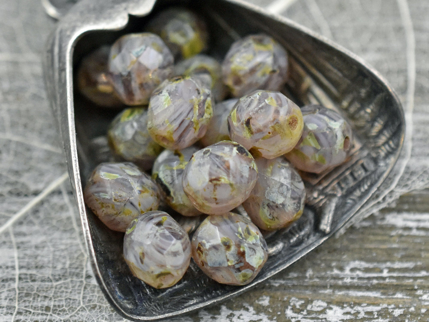 Czech Glass Beads - Picasso Beads - Fire Polished Beads - Round Beads - Purple Beads - 8mm -16pcs (2649)