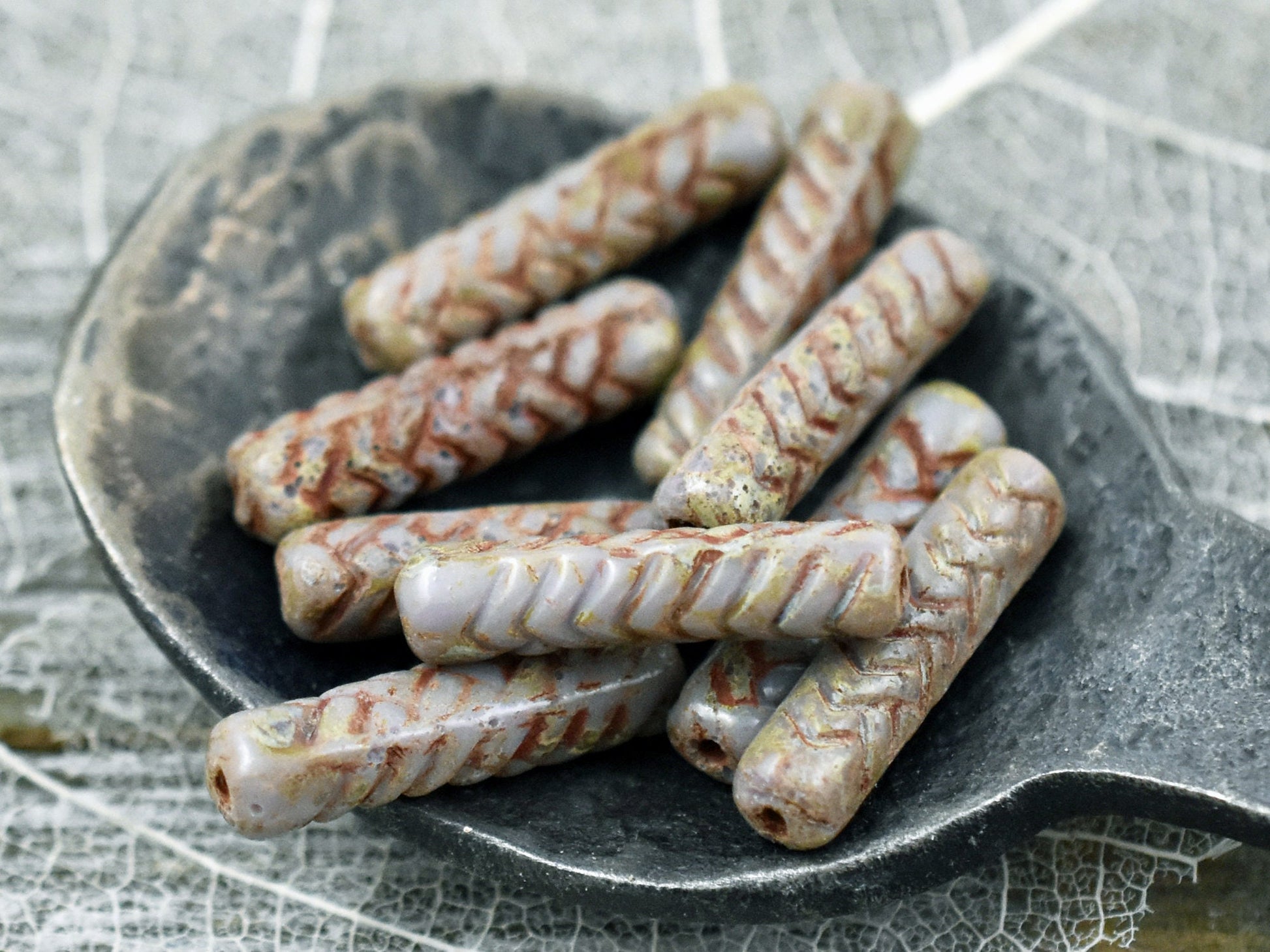 Picasso Beads - Czech Glass Beads - Tube Beads - Vintage Beads - Purple Beads - 11pcs - 18x4mm - (269)