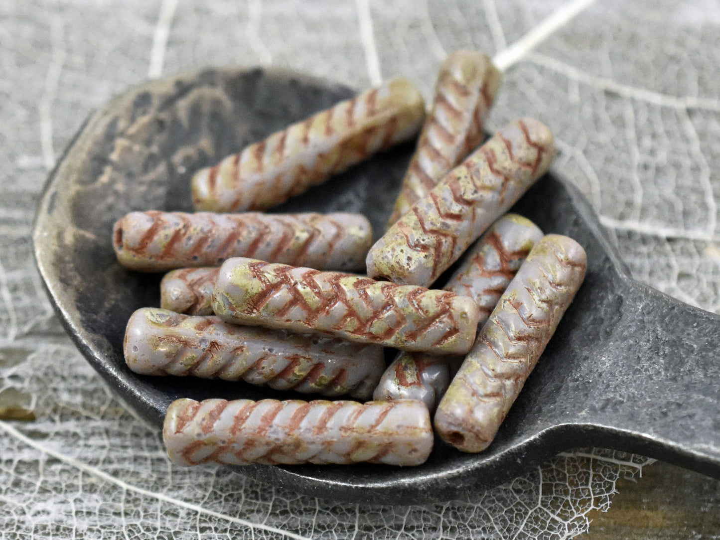 Picasso Beads - Czech Glass Beads - Tube Beads - Vintage Beads - Purple Beads - 11pcs - 18x4mm - (269)