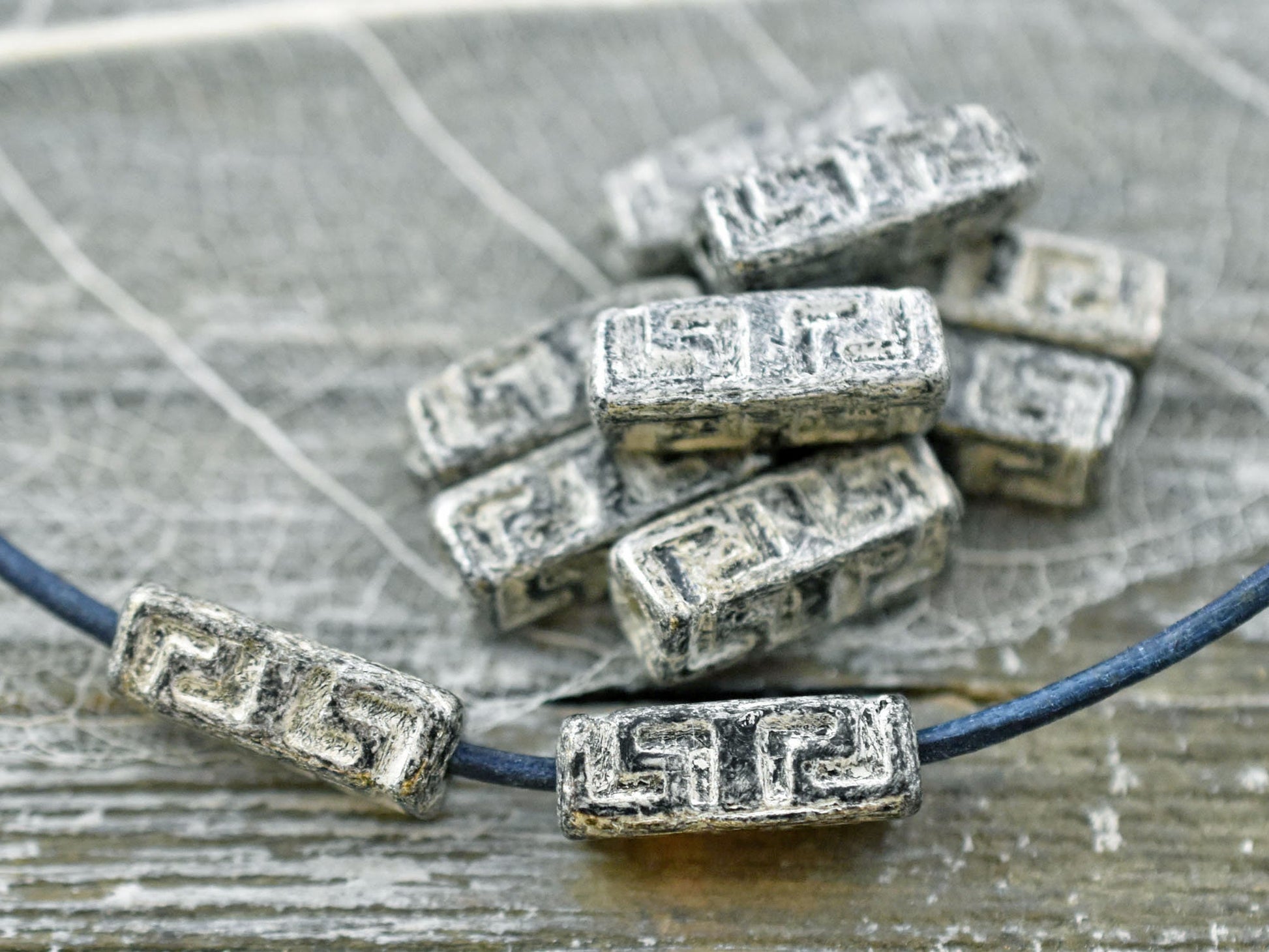 Picasso Beads - Celtic Beads - Czech Glass Beads - Tube Beads - Stick Beads - 15x5mm - 10pcs (2262)