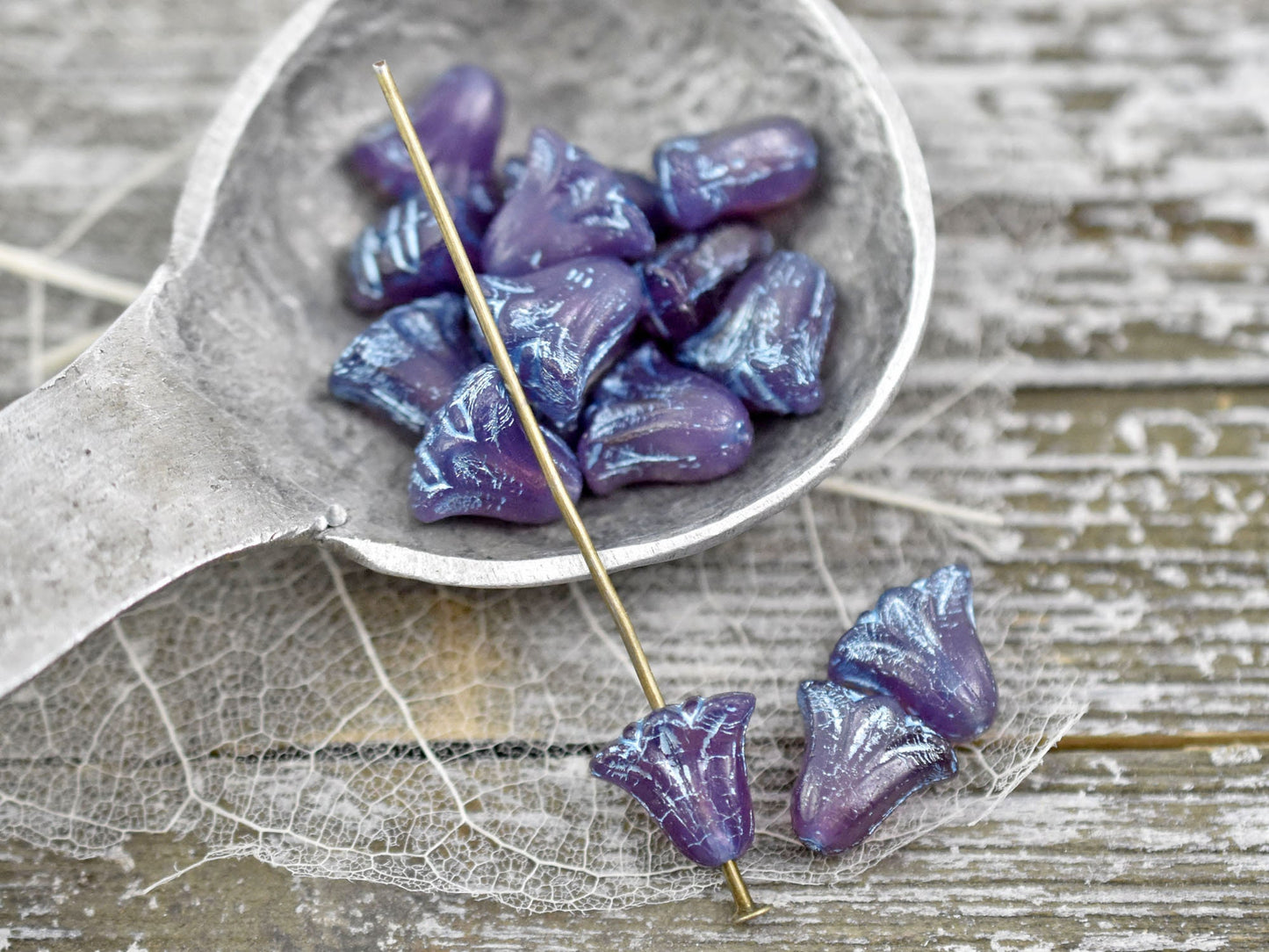 Lily Flower Beads - Czech Glass Beads - Picasso Beads - Lily Beads - Tulip Beads - Vintage Style - 10x9mm - 10pcs - (478)