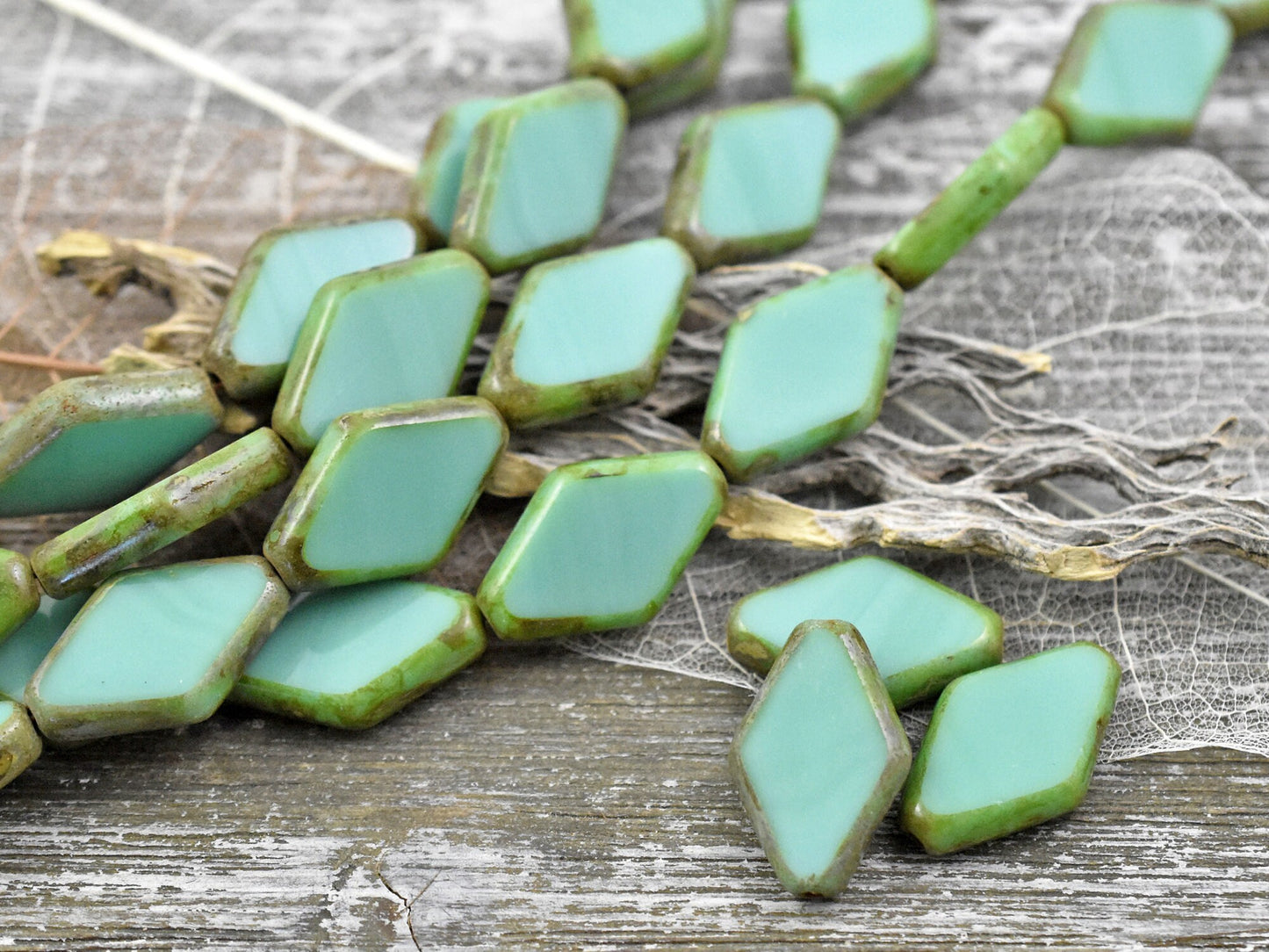 Vintage Czech Beads - Picasso Beads - Czech Glass Beads - Table Cut Beads - Diamond Beads - Turquoise Picasso - 19x13mm - 6pcs - (B299)