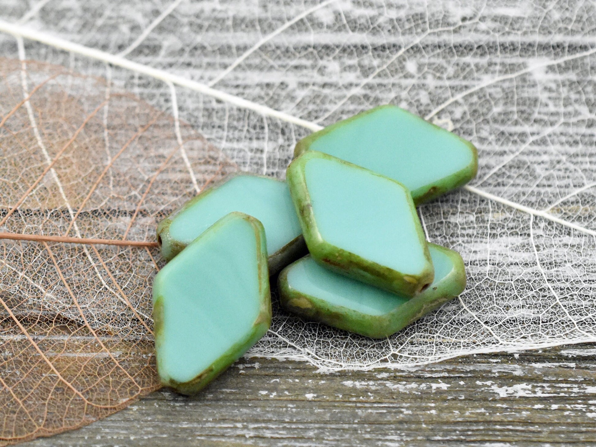 Vintage Czech Beads - Picasso Beads - Czech Glass Beads - Table Cut Beads - Diamond Beads - Turquoise Picasso - 19x13mm - 6pcs - (B299)