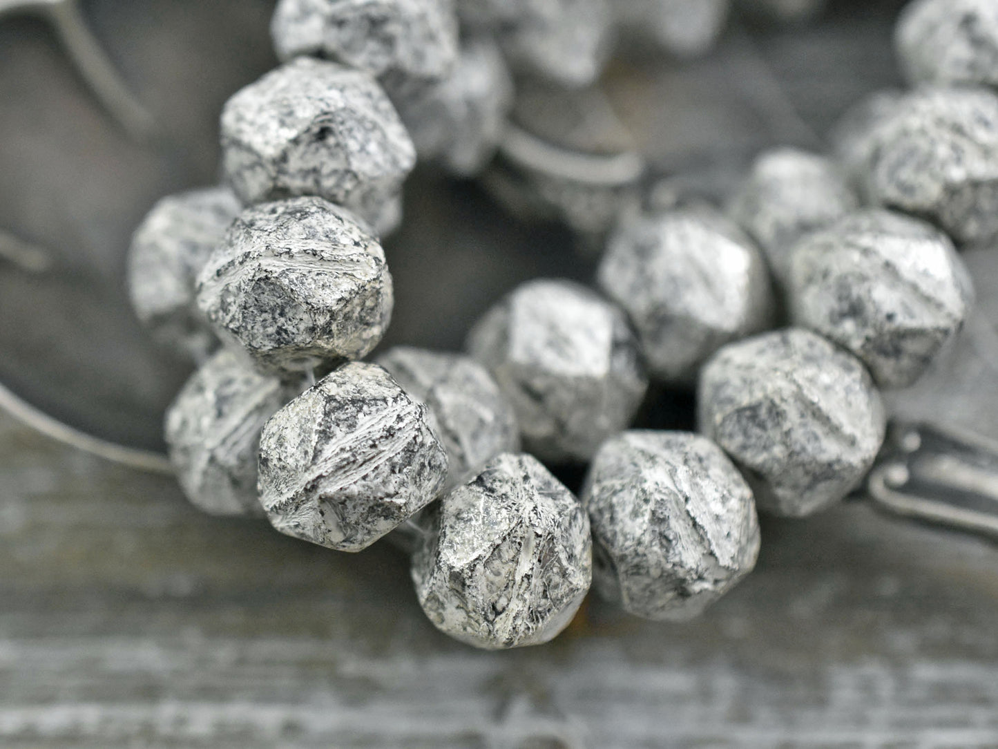 Czech Glass Beads - Silver Beads - English Cut Beads - Round Beads - Black Beads - 10mm Beads - 10pcs - (A313)