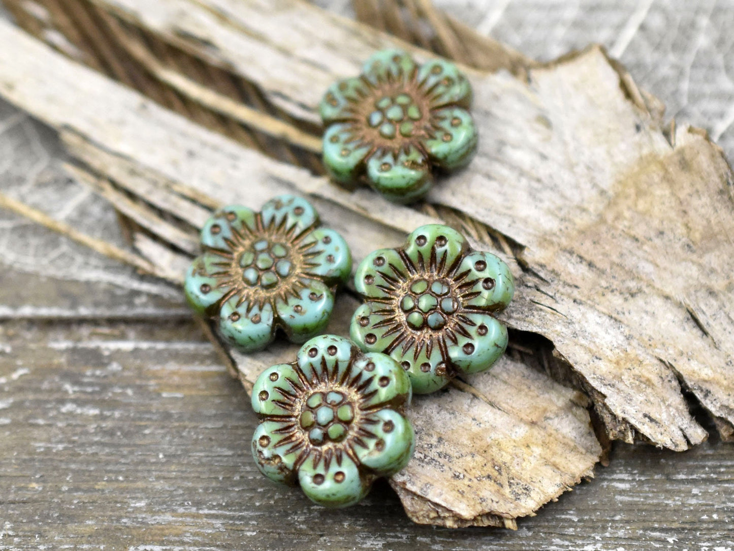 Picasso Beads - Czech Glass Beads - Flower Beads - Floral Beads - Wildflower Beads - Czech Glass Flowers - 14mm - 6pcs - (4585)