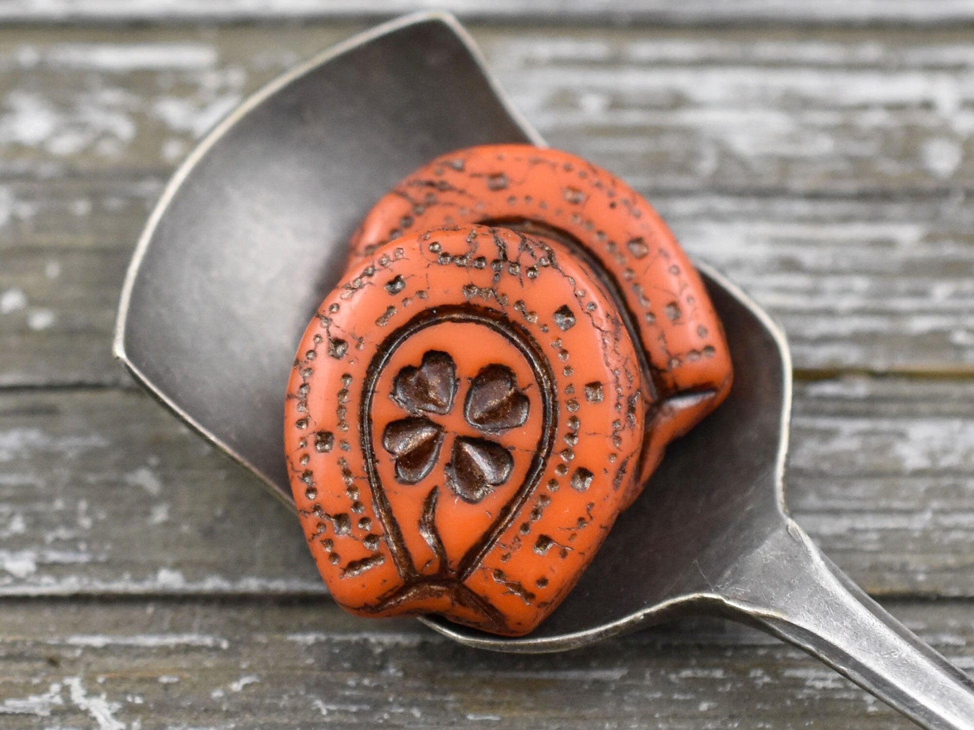 Czech Glass Beads - Horseshoe Beads - Picasso Beads - Focal Bead - Lucky Horseshoe - 21x18mm - 2pcs - (1665)