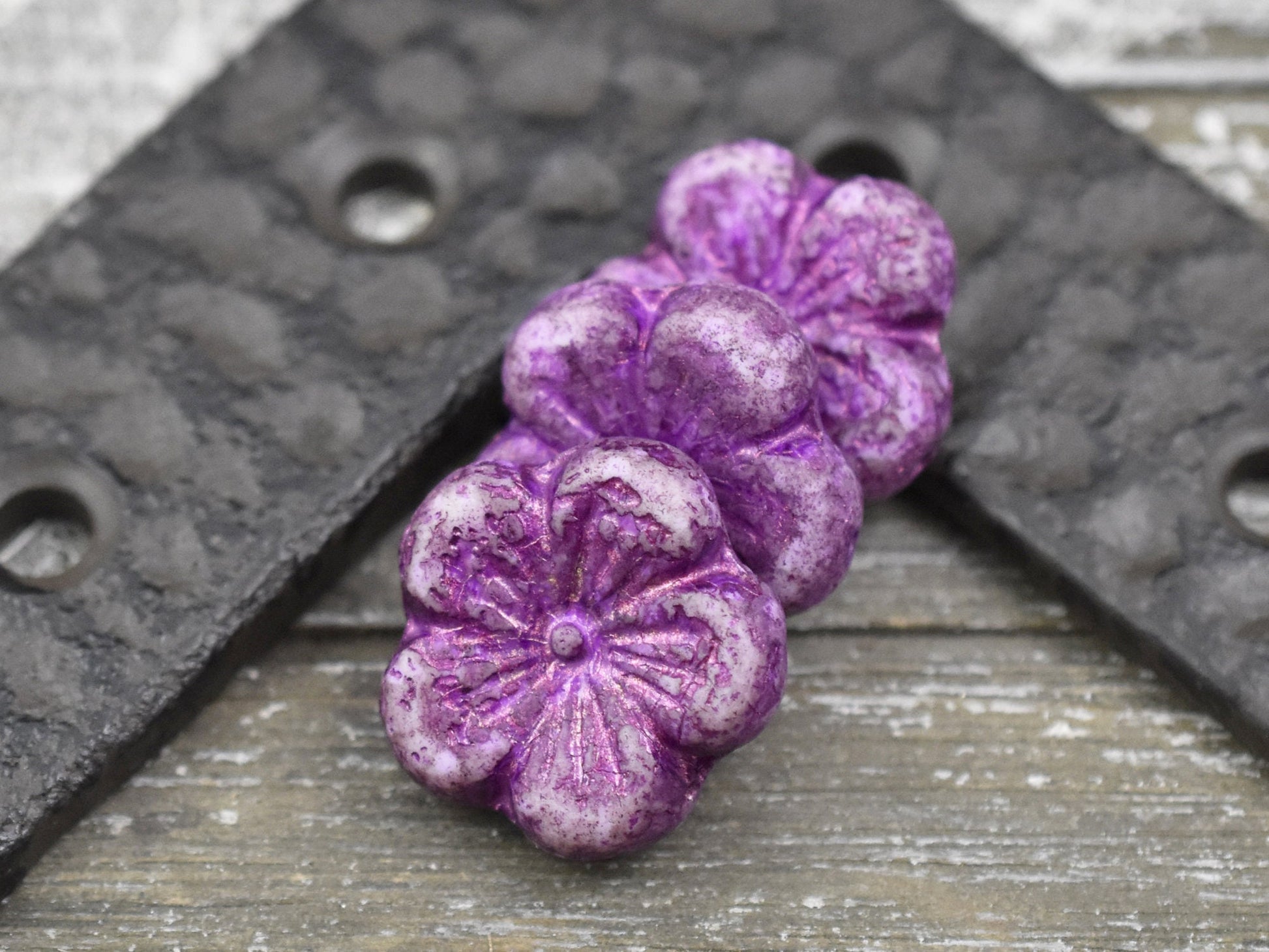 Hibiscus Beads - Picasso Beads - Czech Glass Beads - Flower Beads - Hawaiian Flower Beads - Czech Flowers - 21mm - (5636)