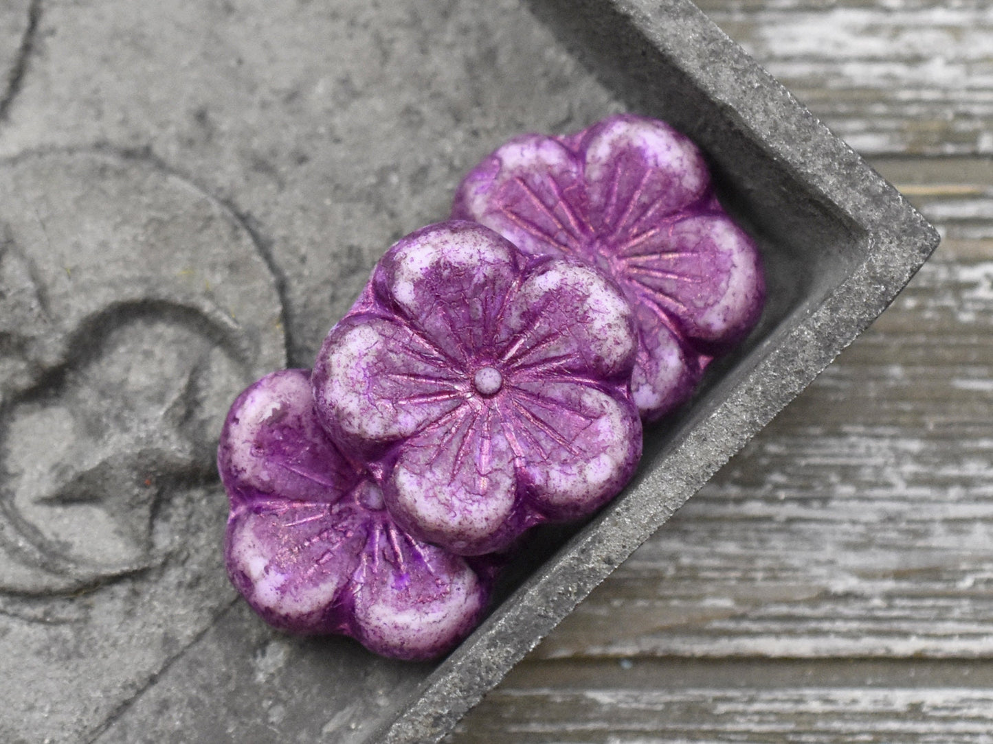 Hibiscus Beads - Picasso Beads - Czech Glass Beads - Flower Beads - Hawaiian Flower Beads - Czech Flowers - 21mm - (5636)