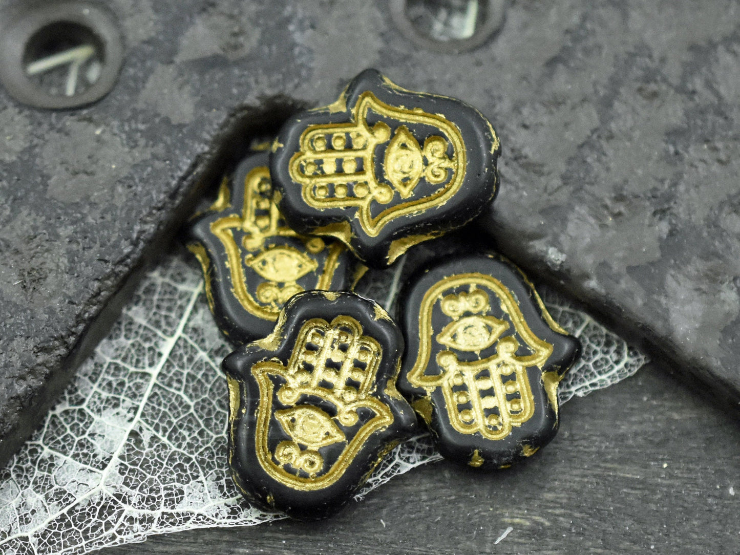 Czech Glass Beads - Hamsa Beads - Hamsa Hand - Hand Beads - 4pcs - 15x14mm - (1809)