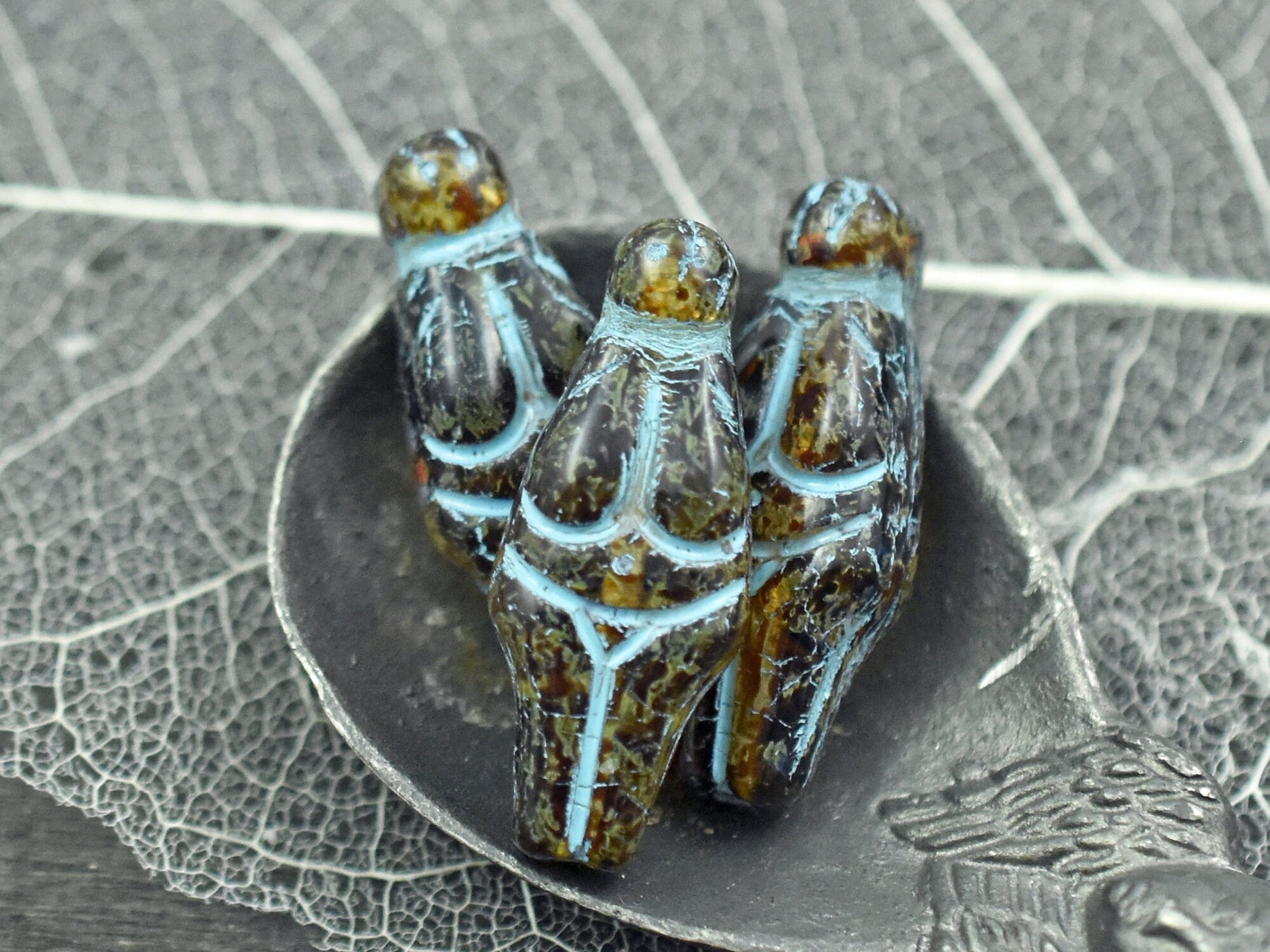 Picasso Beads - Goddess Bead - Czech Glass Beads - Female Goddess - 21x10mm - 4pcs - (1029)