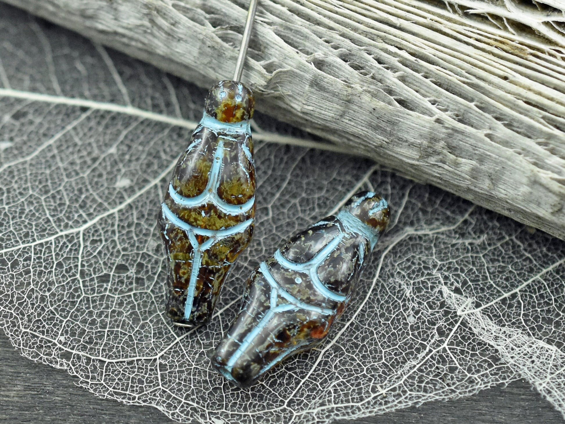 Picasso Beads - Goddess Bead - Czech Glass Beads - Female Goddess - 21x10mm - 4pcs - (1029)