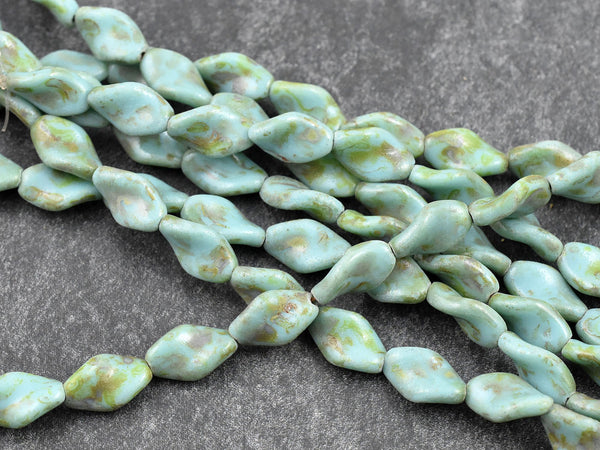 Picasso Beads - Czech Glass Beads - Turquoise Picasso - Vintage Czech Beads - 13x8mm - 16pcs - (1905)