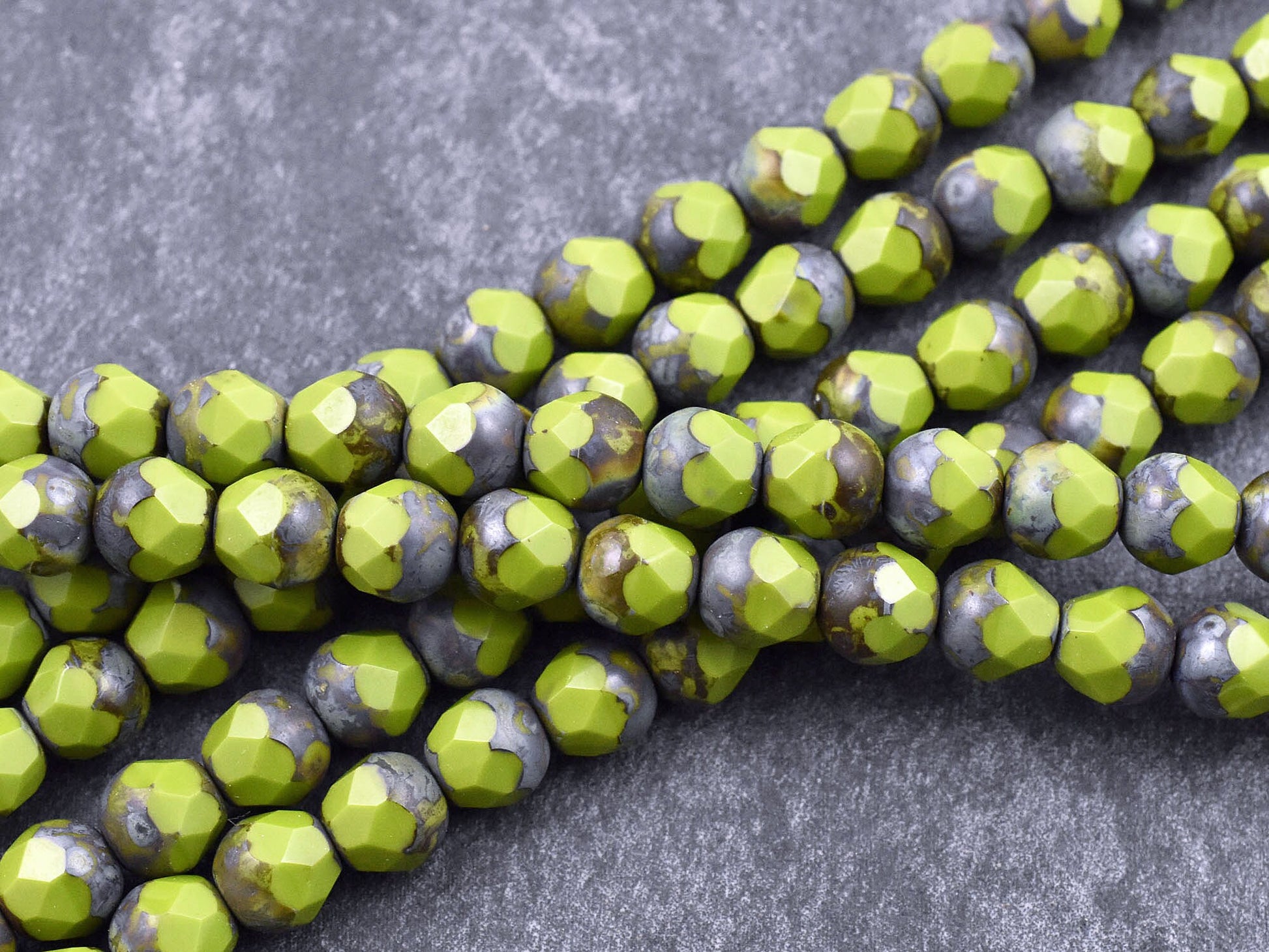 Picasso Beads - Czech Glass Beads - Round Beads - Central Cut Beads - Chartreuse Beads - 19pcs (1200)