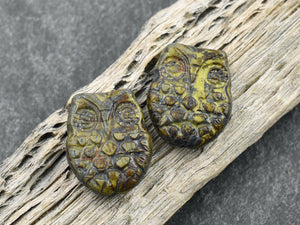 Owl Beads - Czech Glass Beads - Picasso Beads - Horned Owl Bead - Czech Glass Owl - 18x15mm - 4 or 10pcs