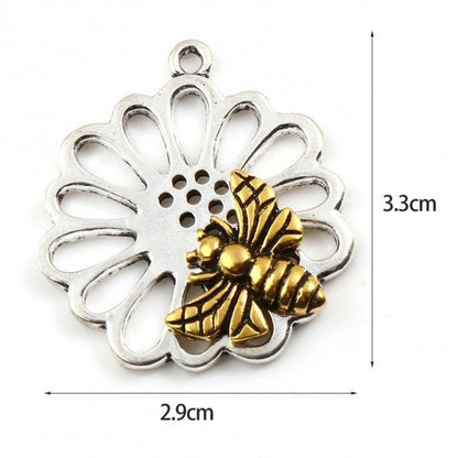 Bee Charms - Bee Pendant - Metal Charms - Small Pendant - 33x29mm - 10pcs - (3443)
