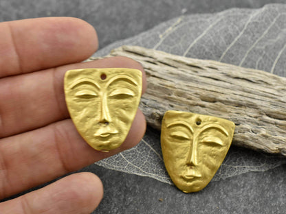 Mayan Charms - Metal Charms - Mask Charms - Gold Charms - 25x24mm - 5pcs - (653)