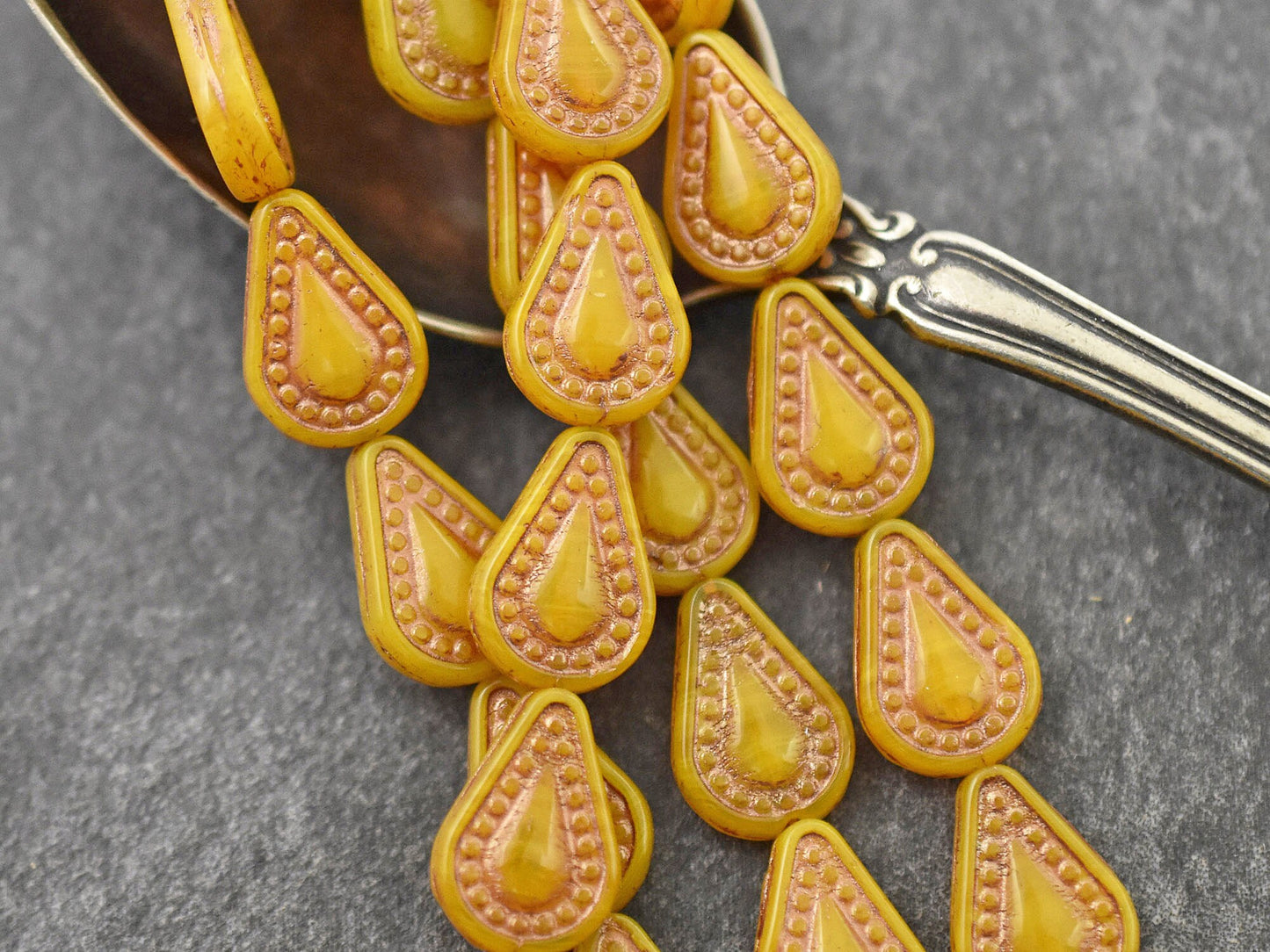 Czech Glass Beads - Teardrop Beads - Tear Drop Beads - 10pcs - 14x10mm - (4089)