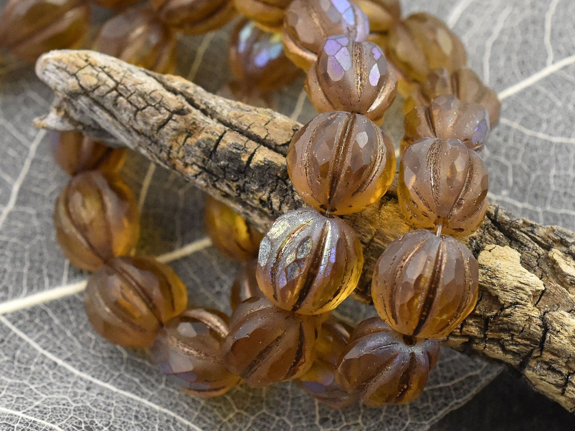 Czech Glass Beads - Picasso Beads - Faceted Melon - Melon Beads - Round Beads - 10mm - 12pcs (861)