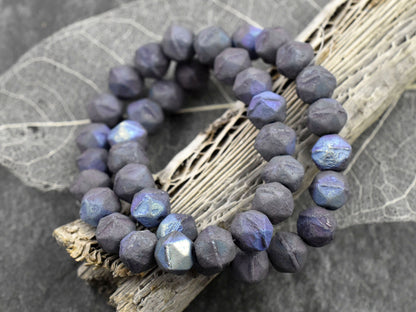 Czech Glass Beads - Purple Beads - English Cut Beads - Round Beads - Antique Cut - 8mm - 20pcs - (3941)