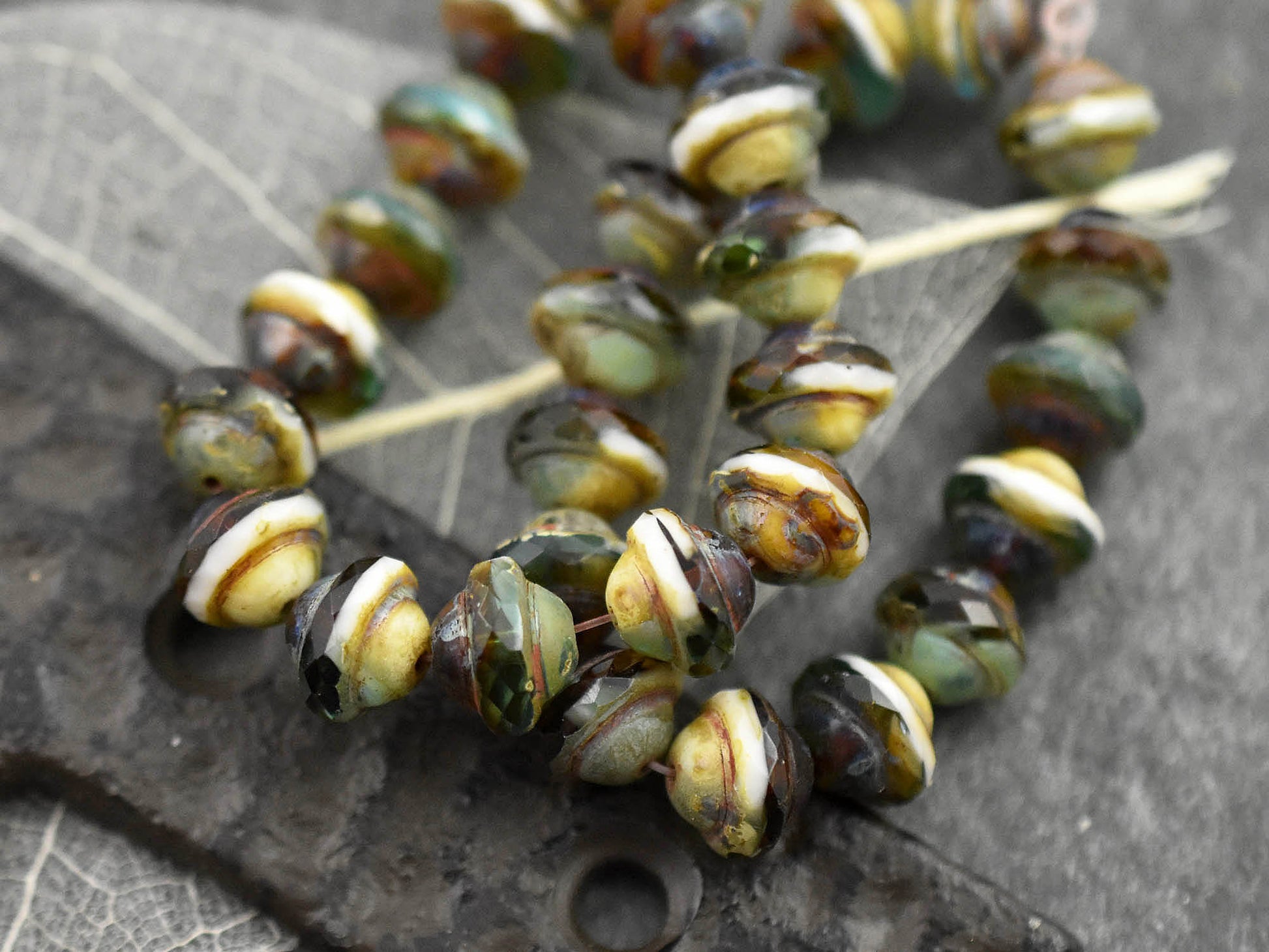 Picasso Beads - Czech Glass Beads - Saturn Beads - Saucer Beads - 10x8mm - 15pcs - (3611)