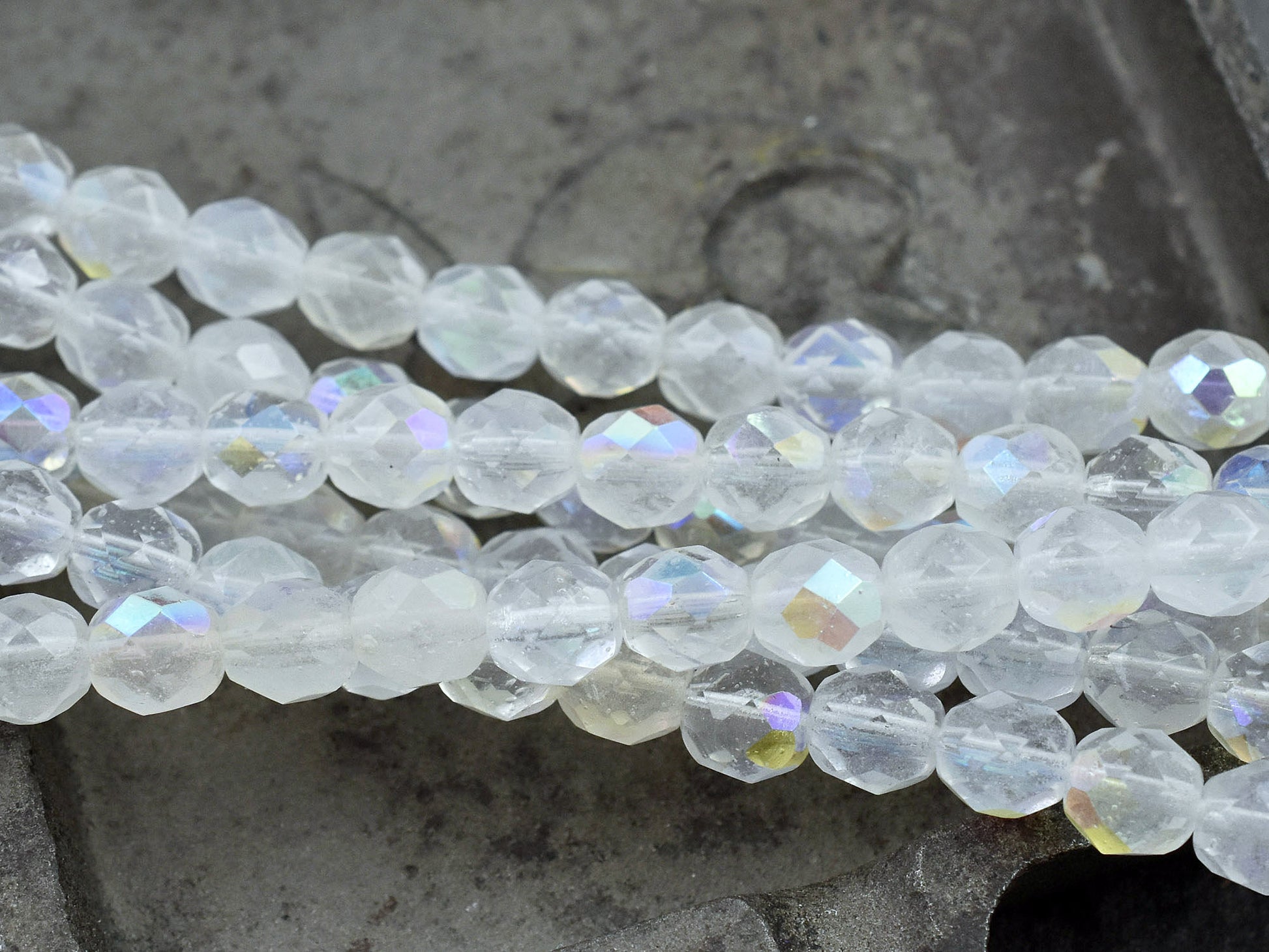 Czech Glass Beads - Round Beads - 8mm Beads - Fire Polish Beads - Crystal Beads - 16pcs (A154)