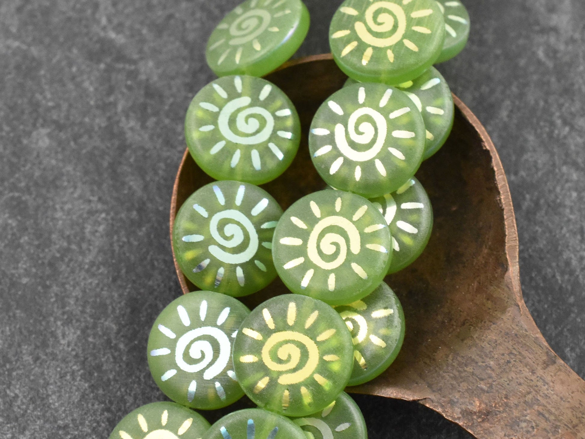 Czech Glass Beads - Sun Beads - Laser Etched Beads - Coin Beads - 14mm - 8pcs - (A526)