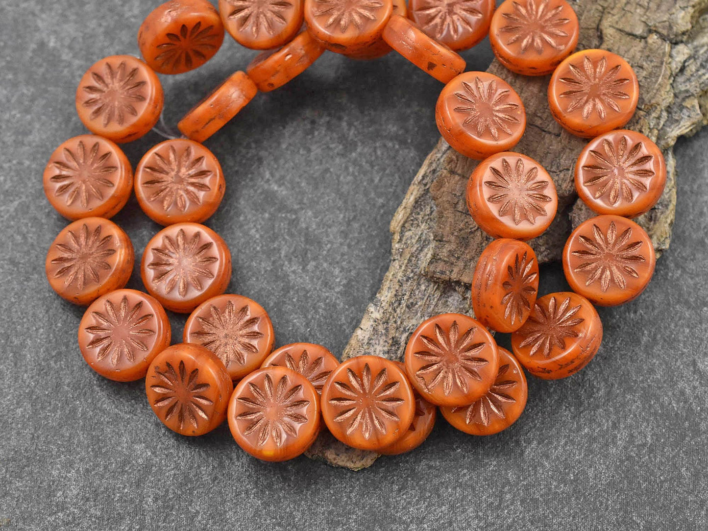 Czech Glass Beads - Flower Beads - Coin Beads - Aster Flower - 12mm - 15pcs (3907)