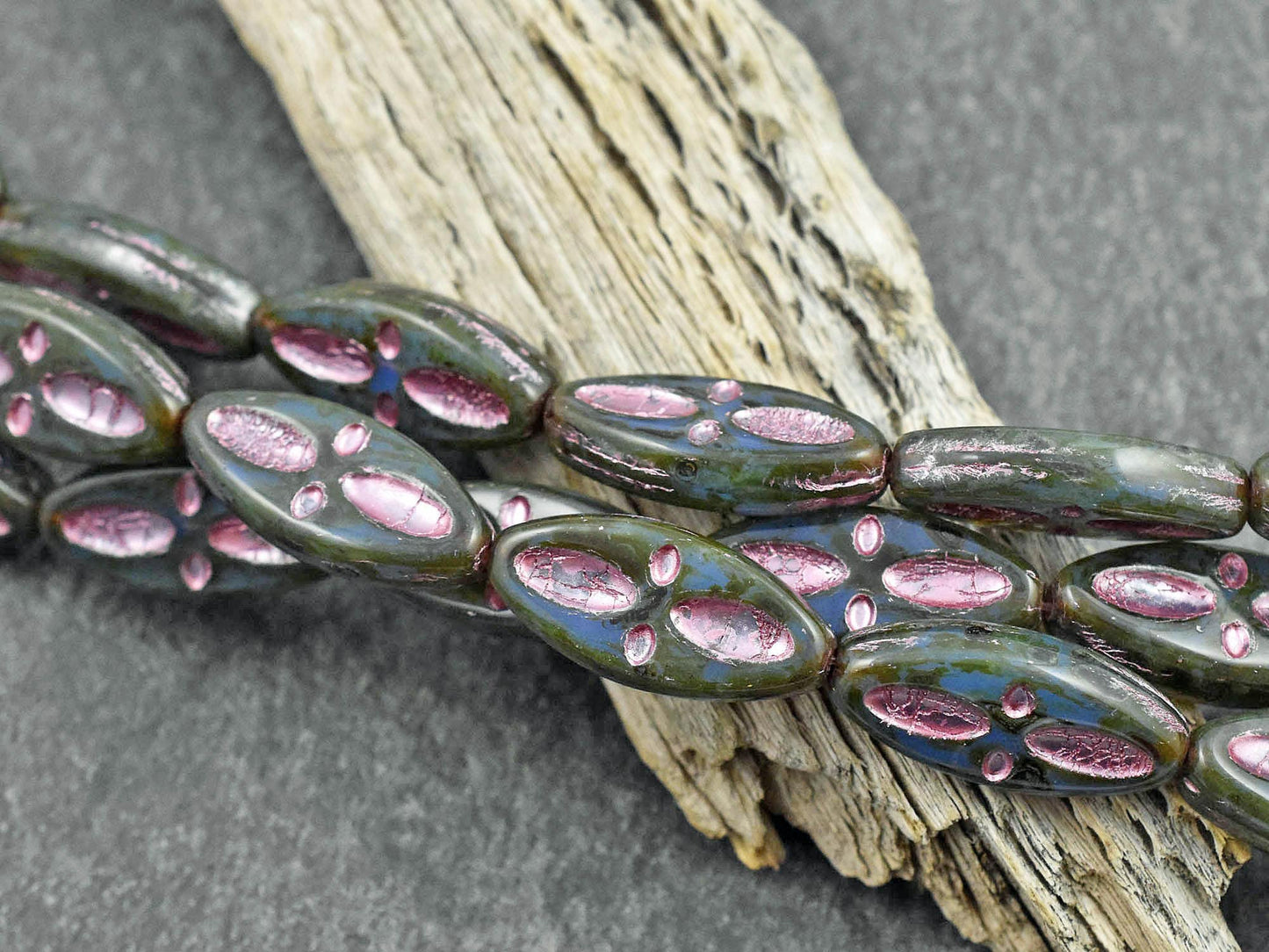 Czech Glass Beads - Picasso Beads - Marquise Beads - Spindle Beads - Statement Beads - 20x8mm - 10pcs (B323)