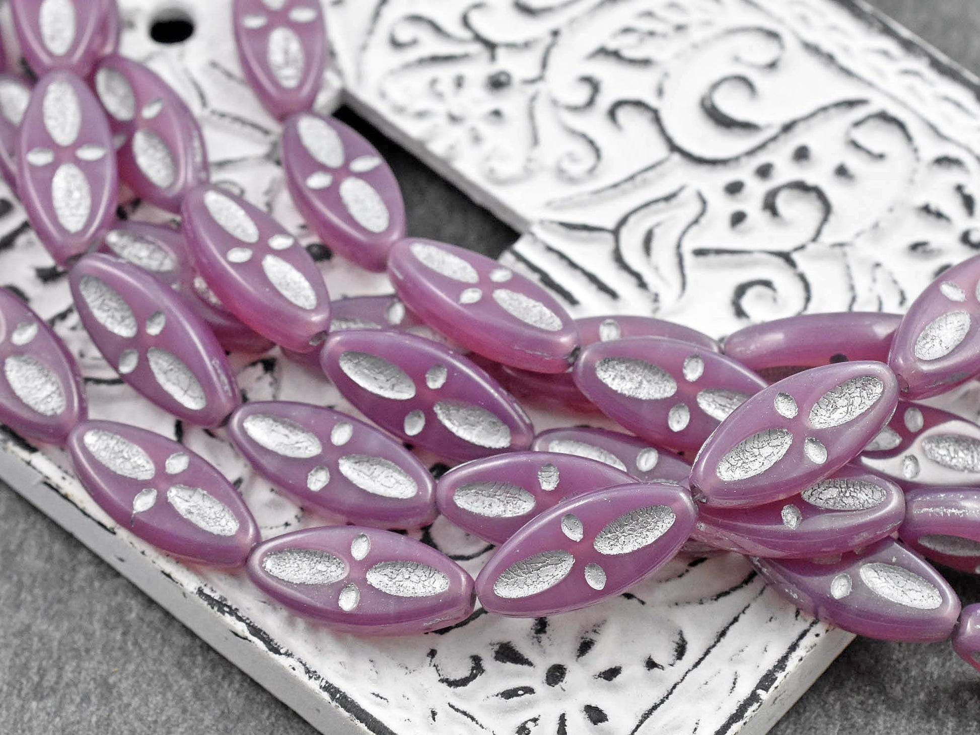 Statement Beads - Czech Glass Beads - Picasso Beads - Marquise Beads - Spindle Beads - 20x8mm - 10pcs (B614)