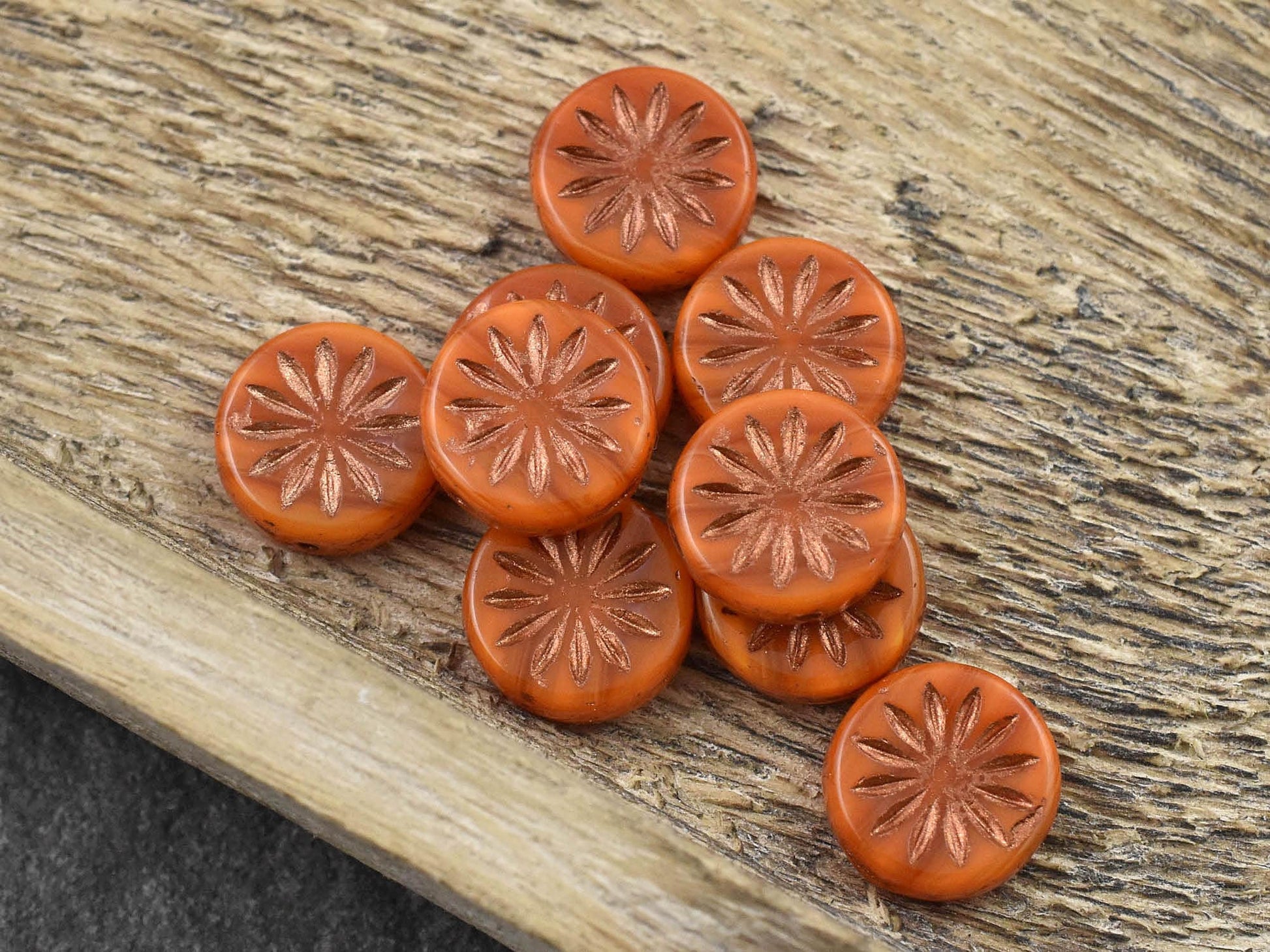 Czech Glass Beads - Flower Beads - Coin Beads - Aster Flower - 12mm - 15pcs (3907)