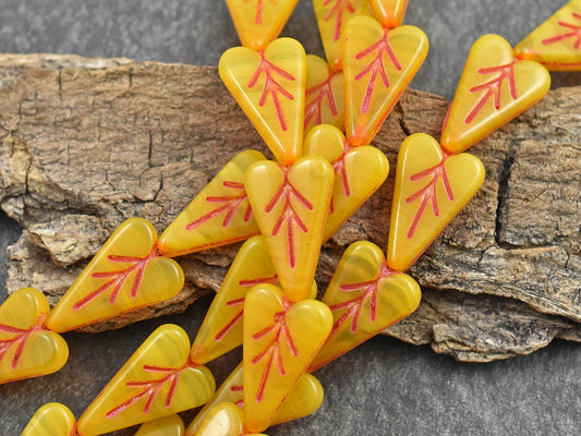 Czech Glass Beads - Heart Beads - Leaf Beads - Picasso Beads - 17x11mm - 8pcs (1647)