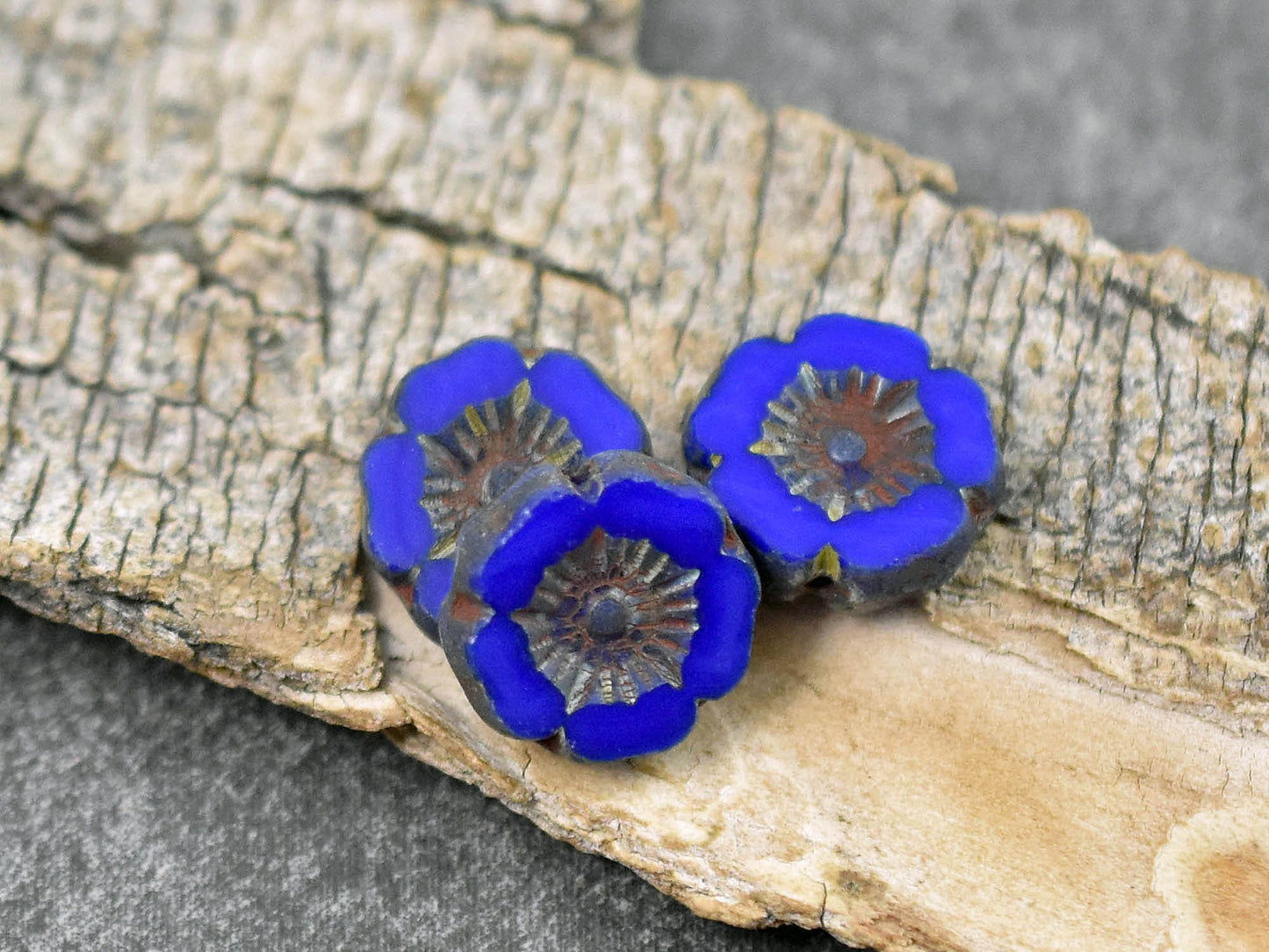 Czech Glass Beads - Hawaiian Flower Beads - Hibiscus Beads - Blue Flower Beads - 12pcs - 12mm - (1689)