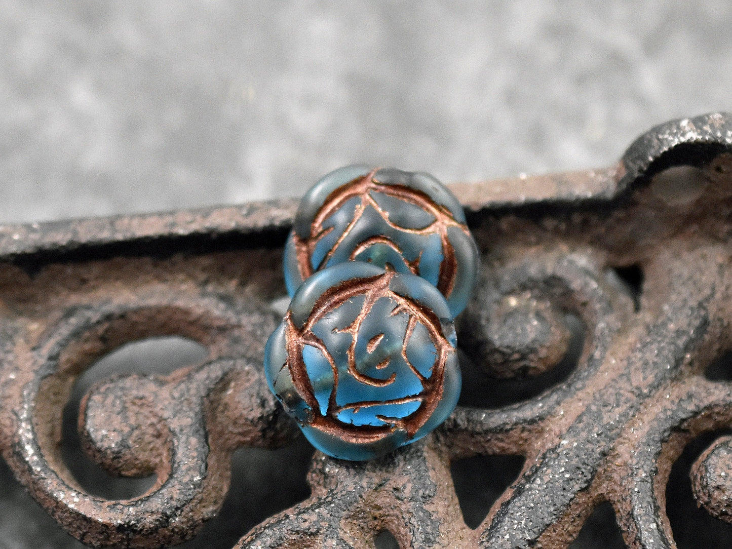 Czech Glass Beads - Picasso Beads - Coin Beads - Flower Beads - Rose Beads - 17mm - 6pcs (2670)